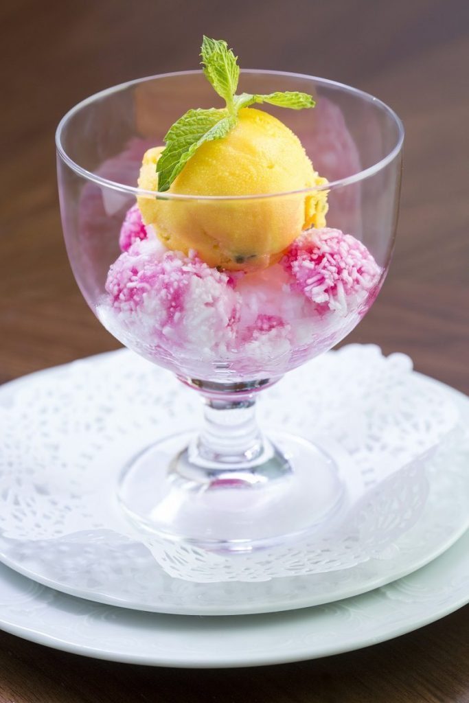 Iranian ice cream and faalodeh served with rose water, syrup and lemon juice