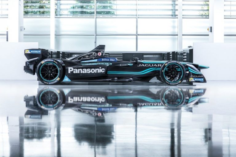 Jaguar Returns to Racing