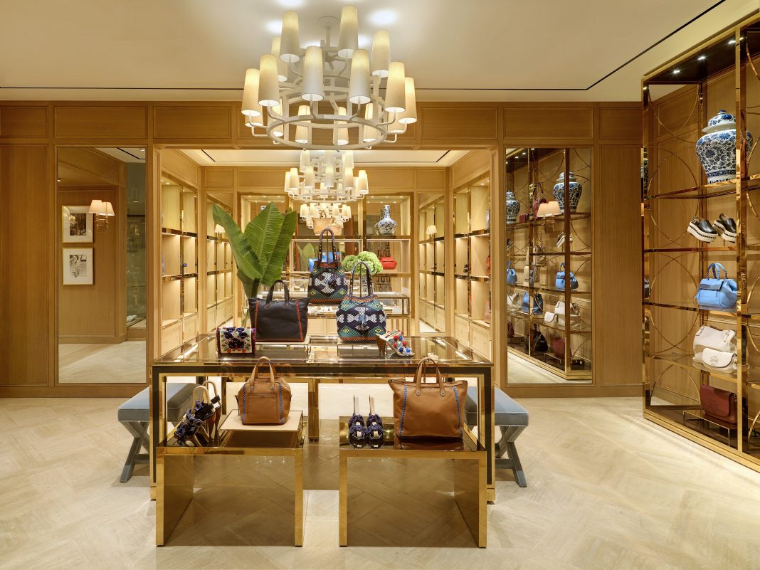 Tory Burch Opens Boutique In Doha Bahrain This Week Tory Burch Is Opening A Boutique At The Mall Of Qatar In Doha Early April This Follows Success Lagoona Location Which Launched 2018