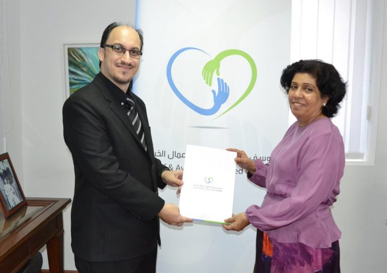 Batelco’s Child Care Center gets charity donation