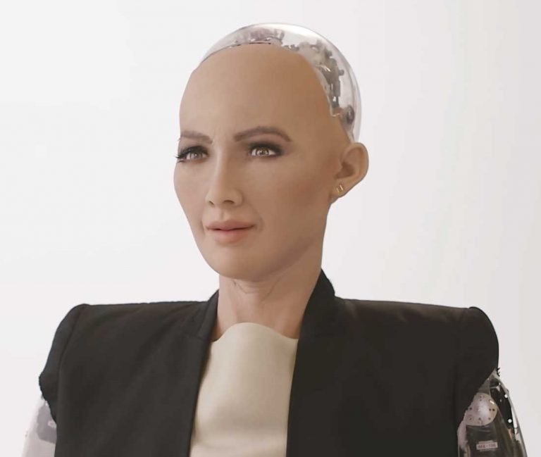 Saudi Arabia is the first country to grant citizenship to a robot