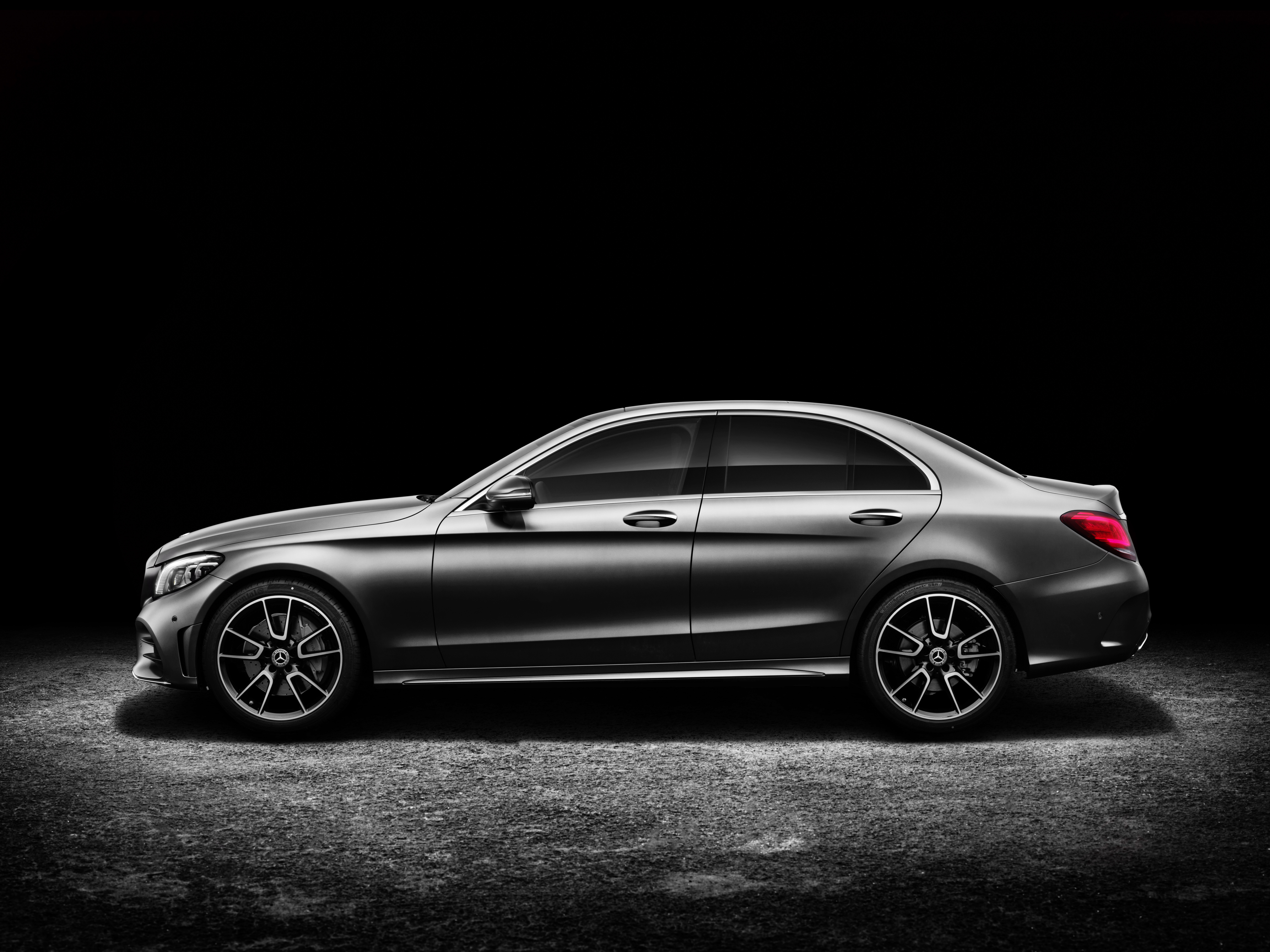 MercedesBenz Unveils New CClass Sedan at Geneva Motor Show Bahrain