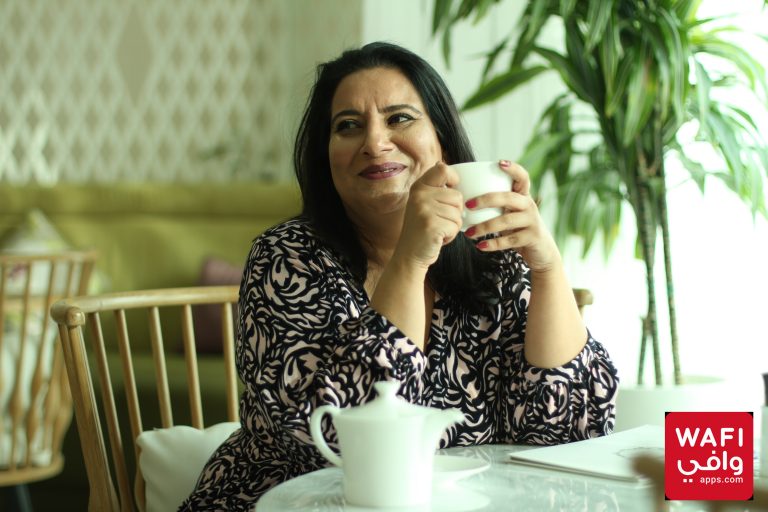 Interview with Mrs. Hanan Janahi: Spreading Happiness, Online…