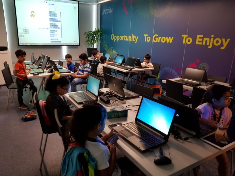 Zain Bahrain Start its Technology Camp for Kids