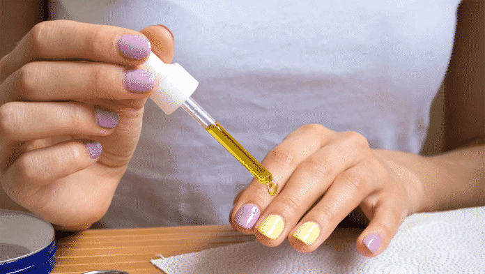 How to prolong your manicure