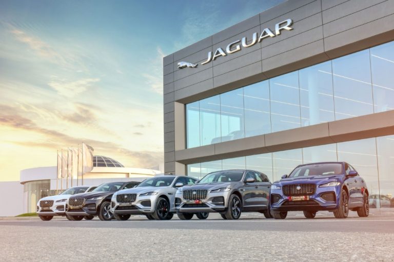 Euro Motors Jaguar Bahrain introduces the Jaguar F-PACE and F-PACE R-DYNAMIC to Bahrain