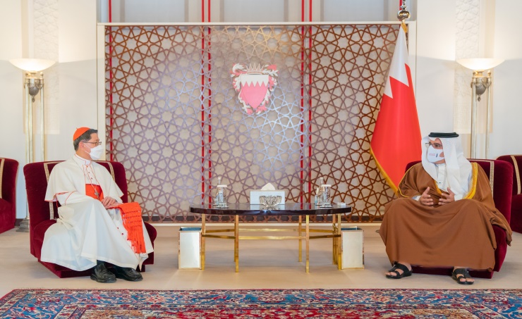 HRH the Crown Prince and Prime Minister meets with His Eminence Cardinal Luis Antonio Tagle