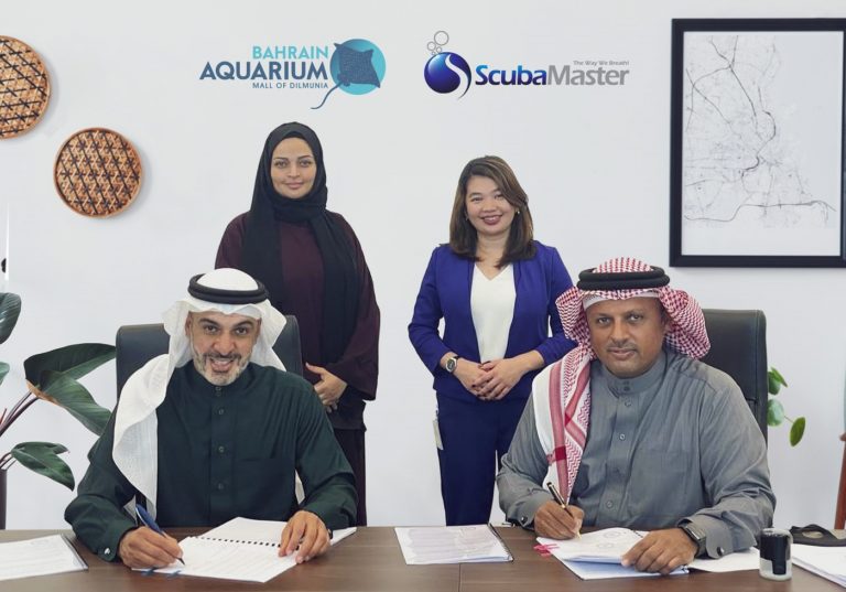 Bahrain Aquarium and Scuba Master launch FUN UNDERWATER ACTIVITIES AT MALL OF DILMUNIA