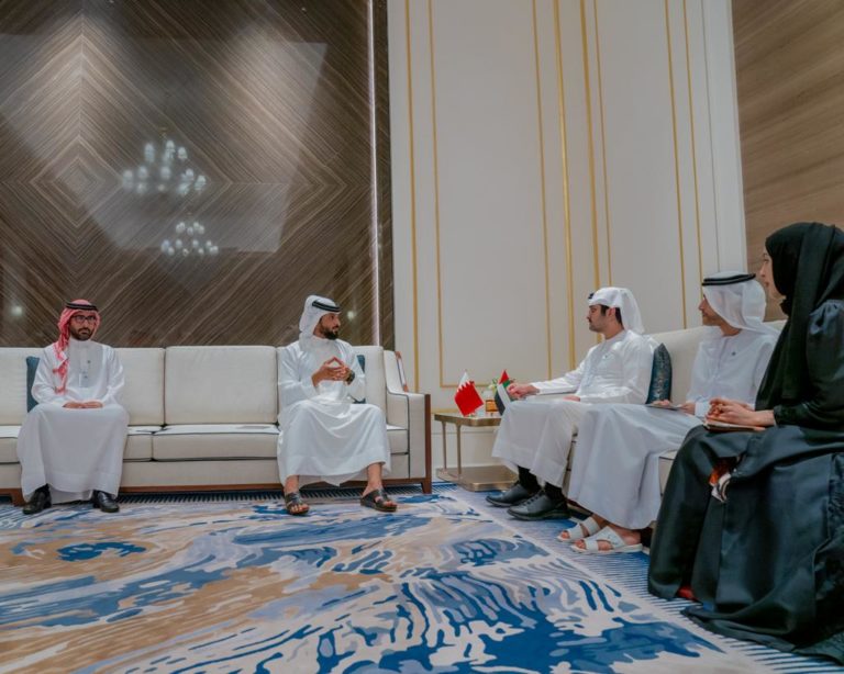 HH Nasser bin Hamad Meets with the Deputy Ruler of Dubai, Deputy Prime Minister and Minister of Finance of the UAE