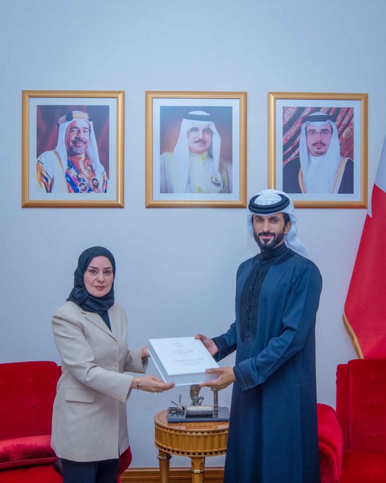 HH Shaikh Nasser bin Hamad Receives the Youth Parliament Book from the Speaker of Parliament