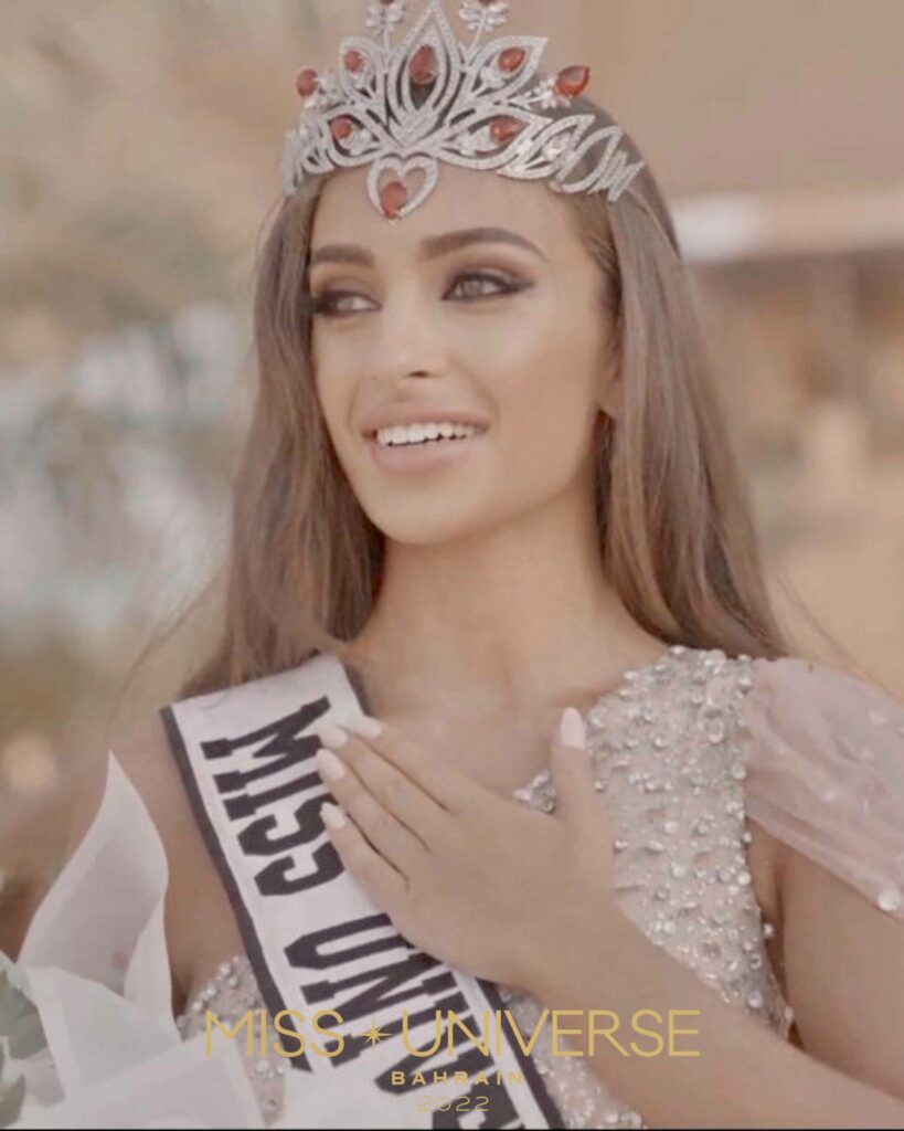 Model And Pianist Evlin Abdullah Khalifa Is The New Miss Universe Bahrain