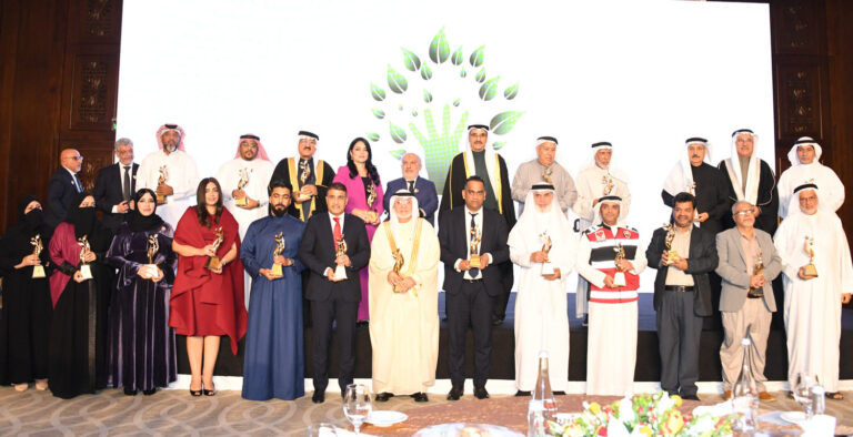 Award-distribution ceremony for charitable work held