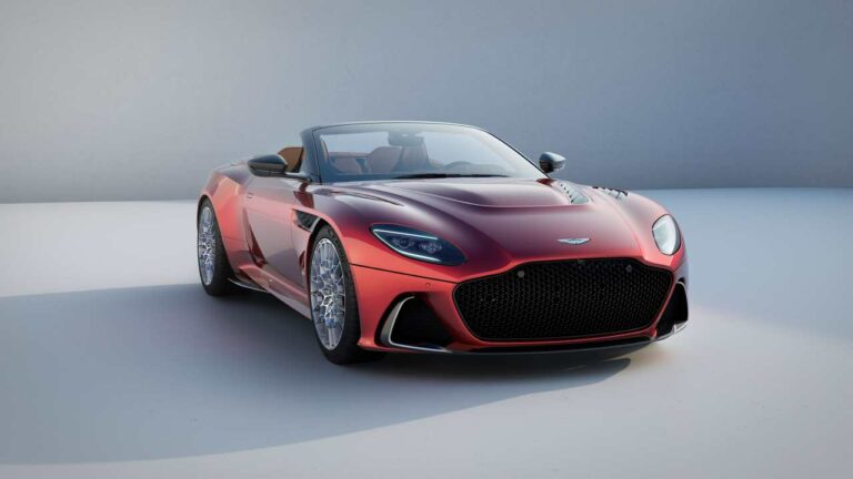 Aston Martin releases new images of DBS 770 ULTIMATE Volante