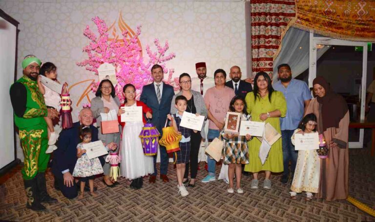 Crowne Plaza Bahrain hosts Gergaoun at Khaimat Al Crowne