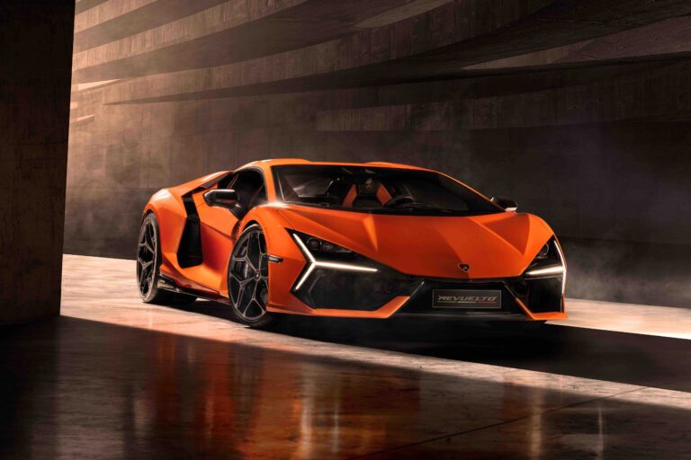 Lamborghini launches the first super sports V12 hybrid