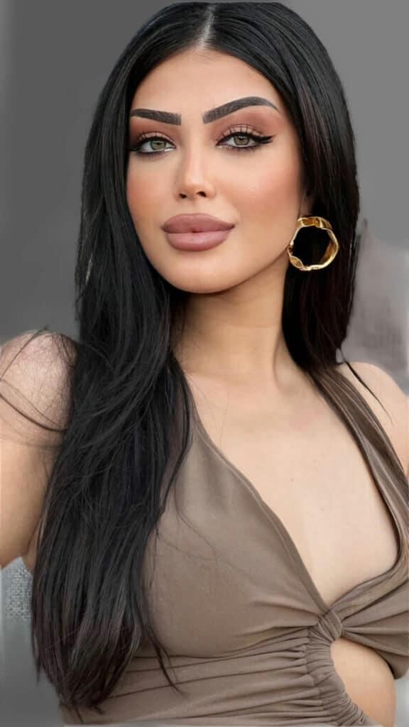 Nivine Abouzeid