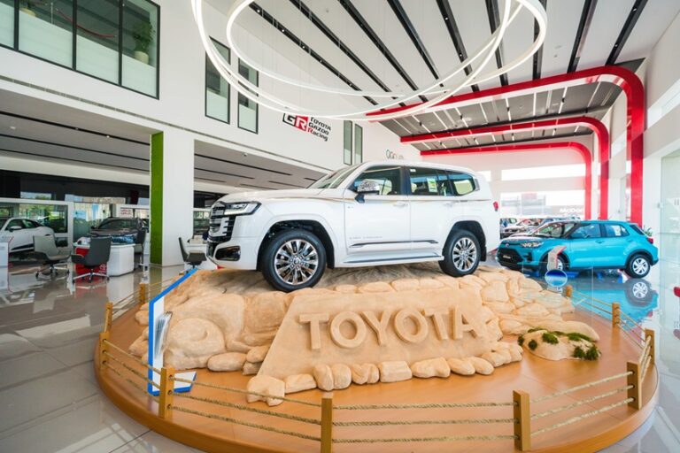 Toyota debuts its first-ever hybrid Land Cruiser in Bahrain